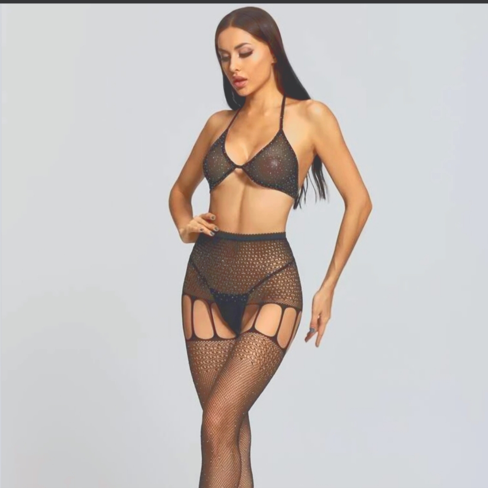 Rhinestone fishnet garter - Picture 7 of 7